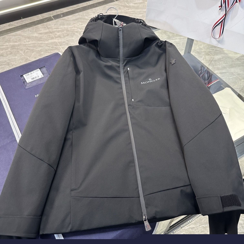 Ba*len*cia*ga down coat